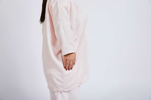 detailed view of rose pink jackets sleeve