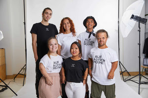 Classic Slogan T-Shirt KUNDL | + Farben